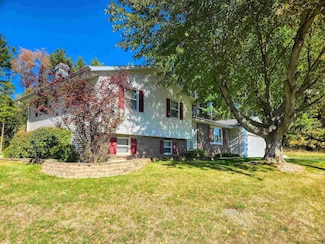 4-208 Beachcomber Ln, Lanark, IL 61046