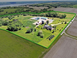 28983 320th Avenue Way, Red Wing, MN 55066
