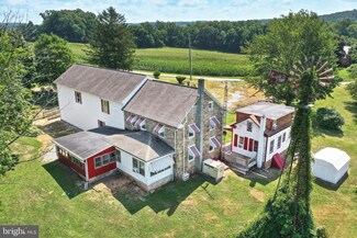 82 S Ridge Rd, Spring Grove, PA 17362
