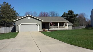 739 Tanbark Dr, Dimondale, MI 48821