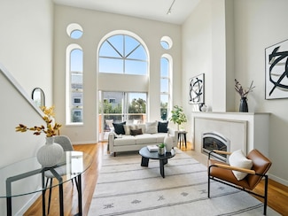 350 N 2nd St Unit 323, San Jose, CA 95112