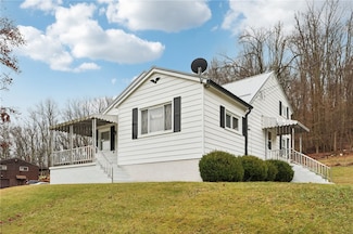 6214 Leechburg Rd, Leechburg, PA 15656