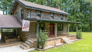 2038 Toms Creek Rd, Marion, NC 28752