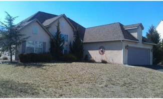 158 Tradewinds Dr, Mount Royal, NJ 08061