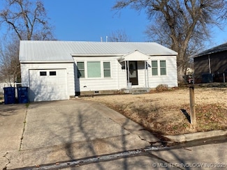 1303 E Seminole Ave, McAlester, OK 74501