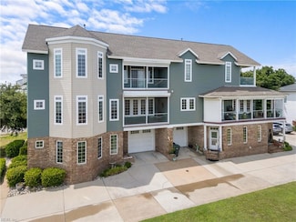 964 W Ocean View Ave Unit A, Norfolk, VA 23503