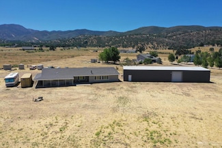 19426 Cavalier Ct, Tehachapi, CA 93561