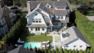 107 Pitney Ave, Spring Lake, NJ 07762