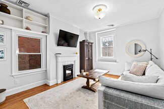 37 Mount Vernon St Unit 3, Charlestown, MA 02129