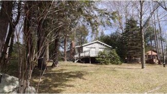 30 Sir Galahad Dr, Becket, MA 01223