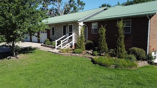 893 Zinc Rd, Harrison, AR 72601