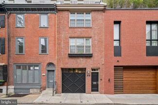 1921 Manning St, Philadelphia, PA 19103