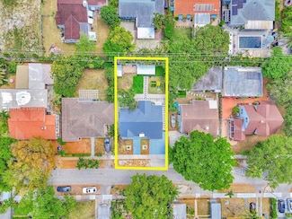 876 NE 81st St, Miami, FL 33138