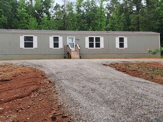 1132 White Fir Rd, Gladewater, TX 75647