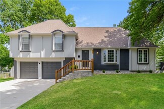 9745 Craig Dr, Overland Park, KS 66212