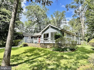 7038 Beaconsfield Ln, Warrenton, VA 20187