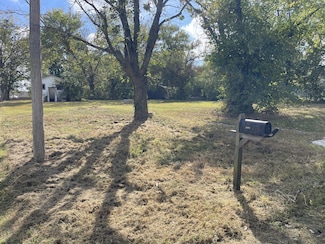 296 Highlandville Rd, Highlandville, MO 65669
