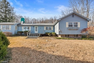 37 File Rd, Sussex, NJ 07461