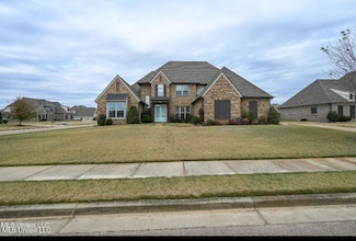 7070 Hawks Crossing Dr E, Olive Branch, MS 38654