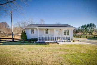 155 Ridgecrest Rd, Jonesborough, TN 37659