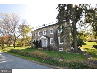 8300 School House Ln Unit 8340, Zionsville, PA 18092