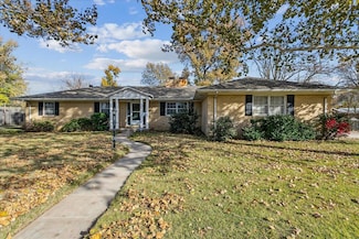 2202 W Westport St, Wichita, KS 67203