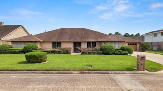 4425 Cartwright St, Beaumont, TX 77707