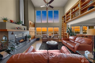 106 N State St Unit 106, Bellingham, WA 98225