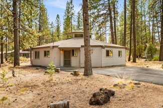 18031 Diamond Peak Ln Unit 7, Sunriver, OR 97707