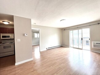 87 Cedar St Unit 12, Malden, MA 02148