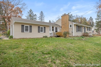 3134 Cheney Ave NE, Grand Rapids, MI 49505