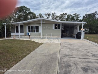 8225 Modena Ave, Brooksville, FL 34613