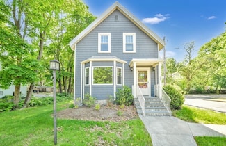 569 Washington St, Braintree, MA 02184