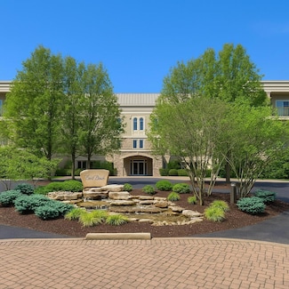 5735 Newbank Cir Unit 202, Dublin, OH 43017