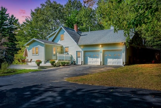 101 Whites Bridge Rd, Windham, ME 04062