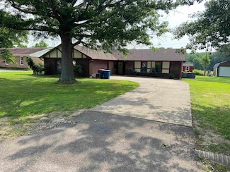 413 Honey Locust Dr, South Fulton, TN 38257