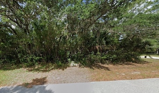 7285 Memorial Dr, Port Charlotte, FL 33981