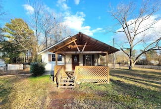 227 N Pine St, Calion, AR 71724