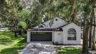 1039 Woodcraft Dr, Apopka, FL 32712