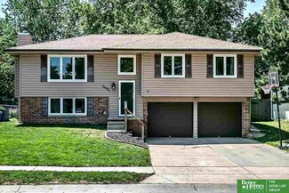13505 Emiline St, Omaha, NE 68138