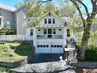 610 Athens Ave, Cincinnati, OH 45226