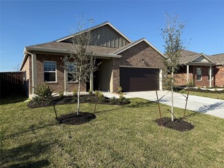 21481 Hawthorne Prairie Dr, New Caney, TX 77357