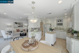 2772 Tice Creek Dr Unit 1, Walnut Creek, CA 94595