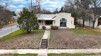 2055 W Magnolia Ave, San Antonio, TX 78201