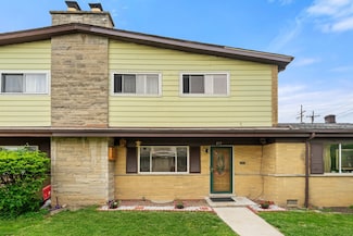 419 Glenshire Rd, Glenview, IL 60025