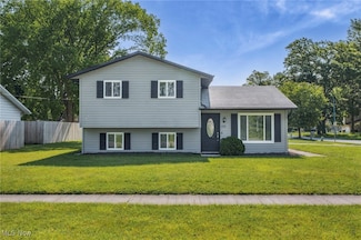 2214 Middle Ave, Elyria, OH 44035
