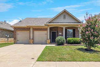 10916 Braemoor Dr, Haslet, TX 76052