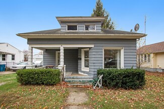 517 N Main St, Berrien Springs, MI 49103
