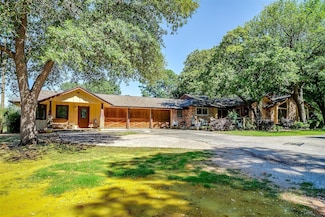 3401 Quail Ln, Arlington, TX 76016
