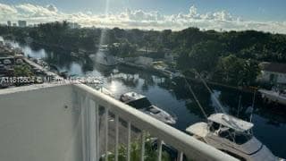 2000 NE 135th St Unit 509, North Miami, FL 33181